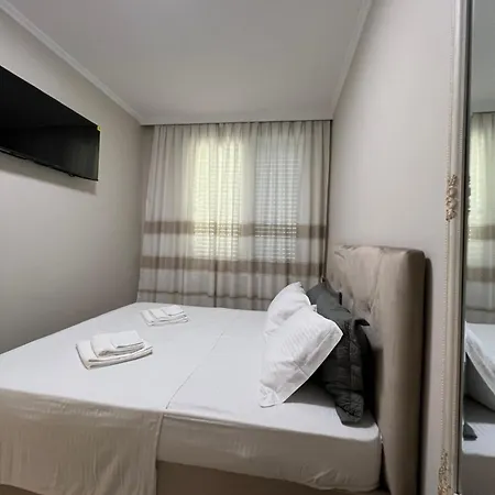 Center View Luxury *
