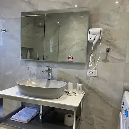 Center View Luxury Appartamento Tirana